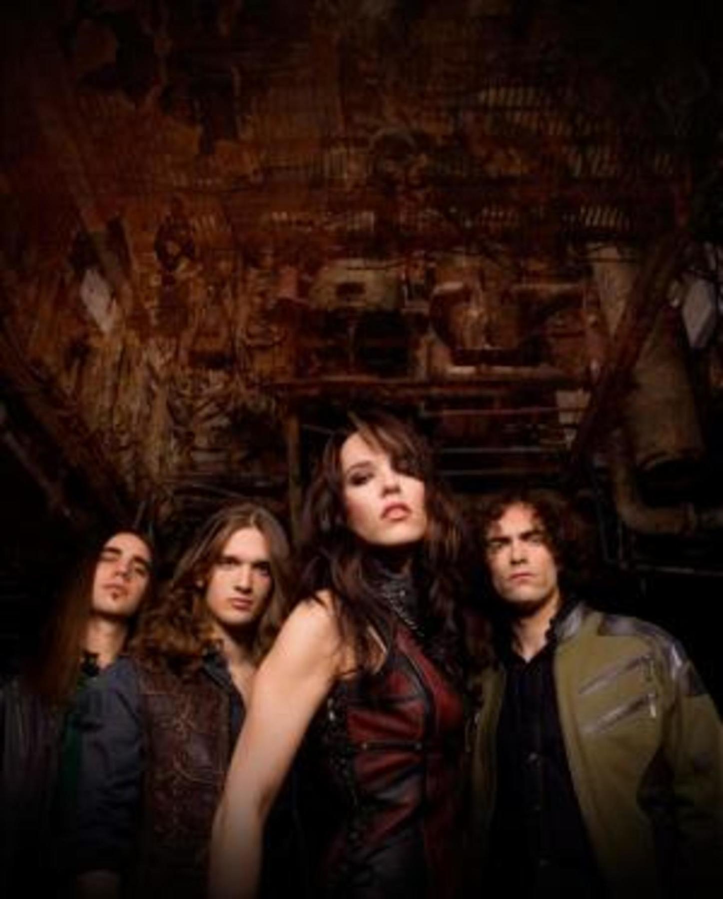 I get off by halestorm I get off by halestorm